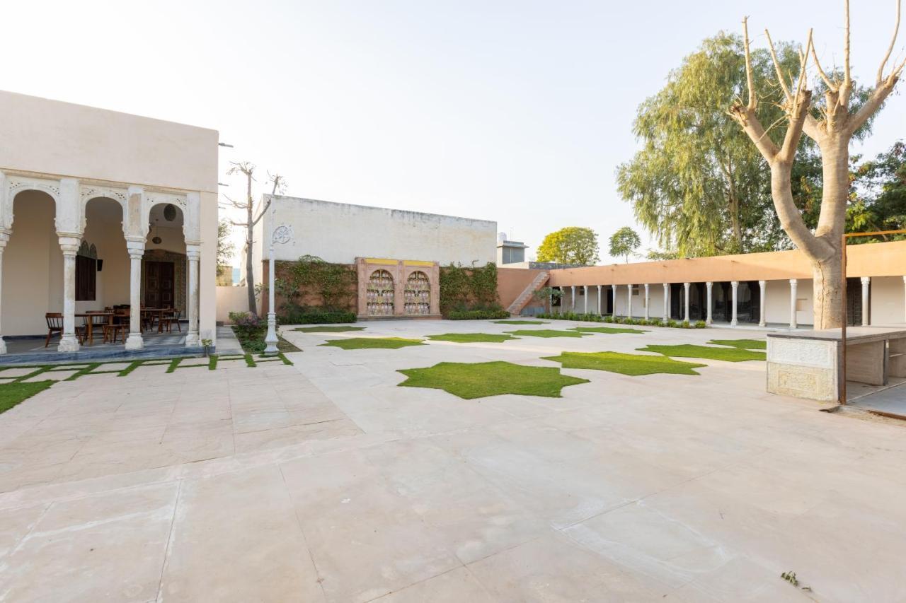 Vivaana Culture Hotel Mandāwa Eksteriør bilde