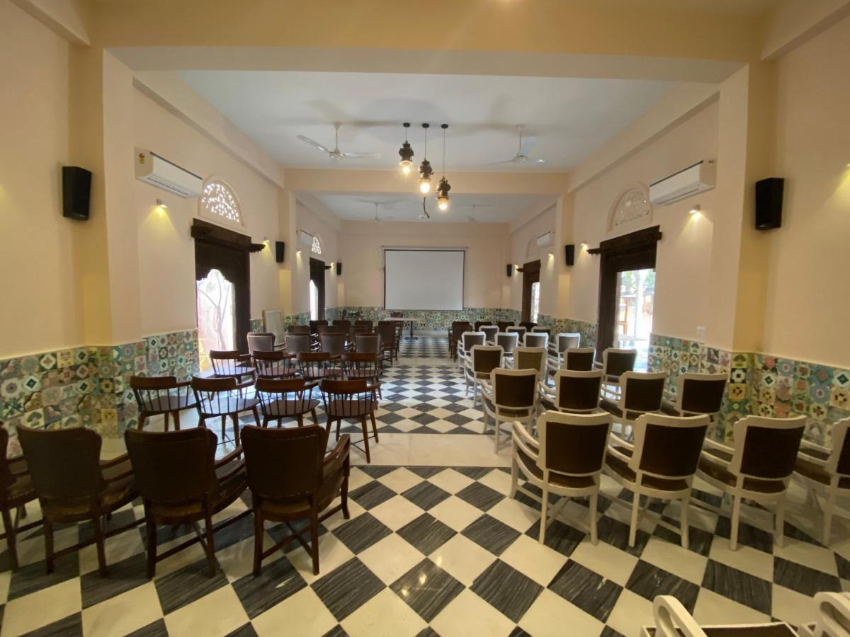 Vivaana Culture Hotel Mandāwa Eksteriør bilde
