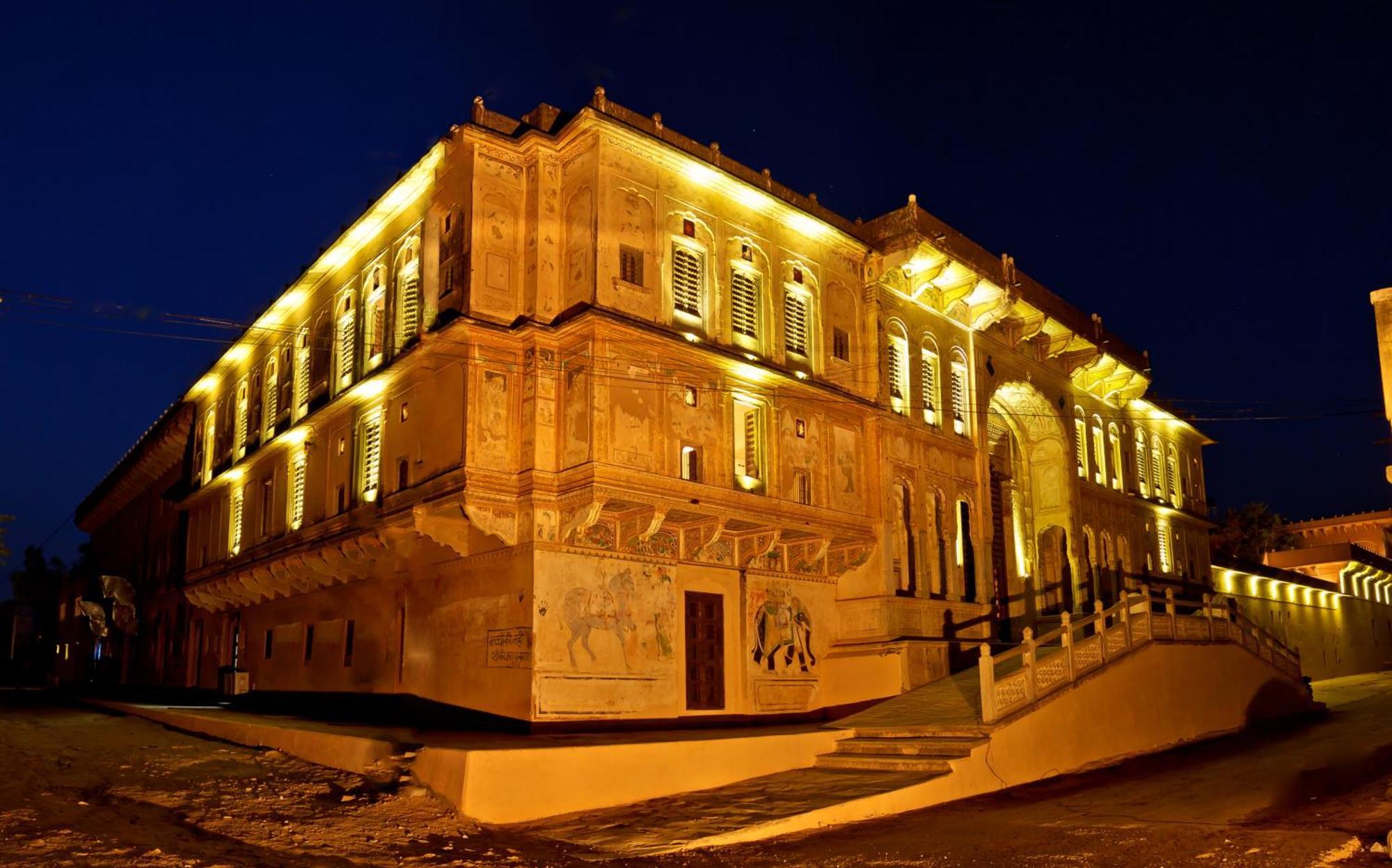 Vivaana Culture Hotel Mandāwa Eksteriør bilde
